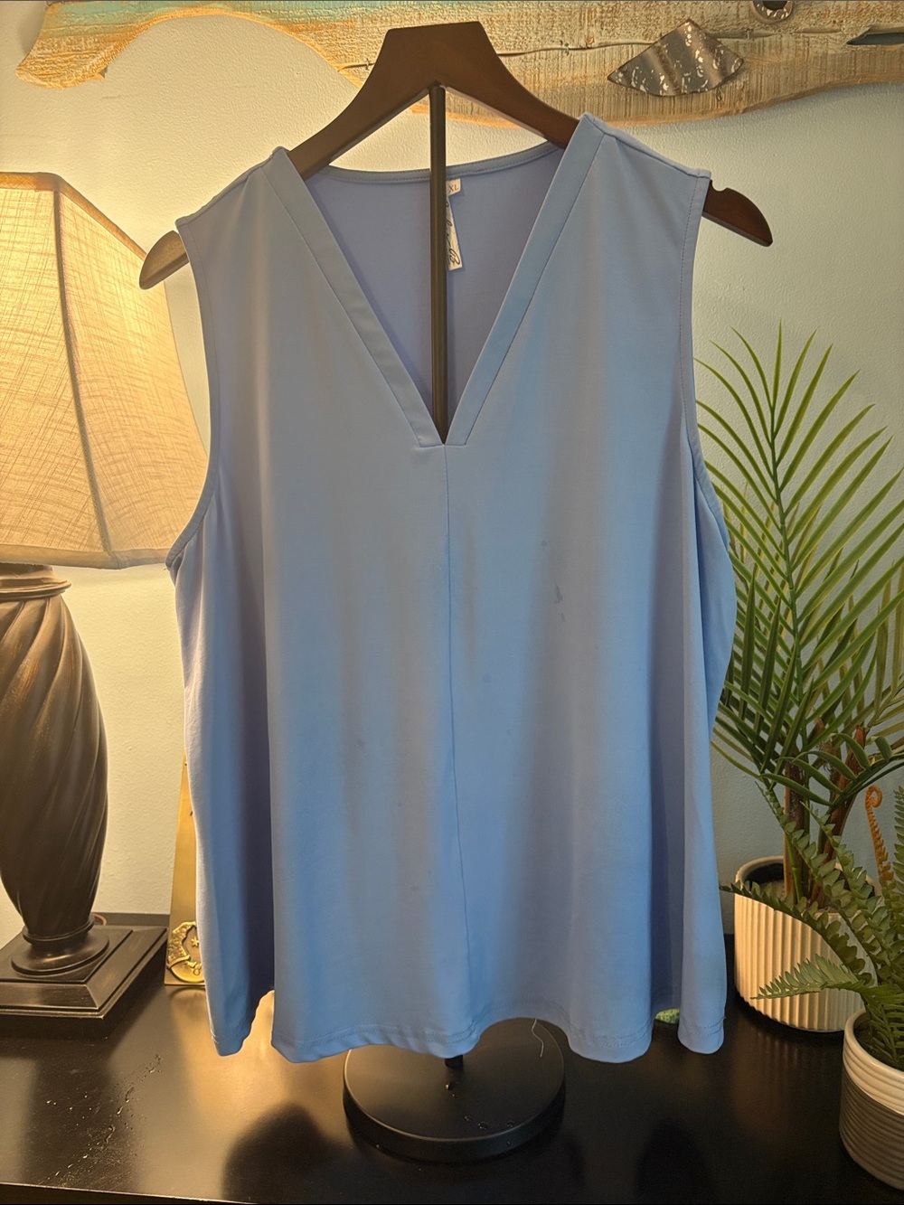 Lulu B Light Blue V-Neck Sleeveless Women's Top UPF rated